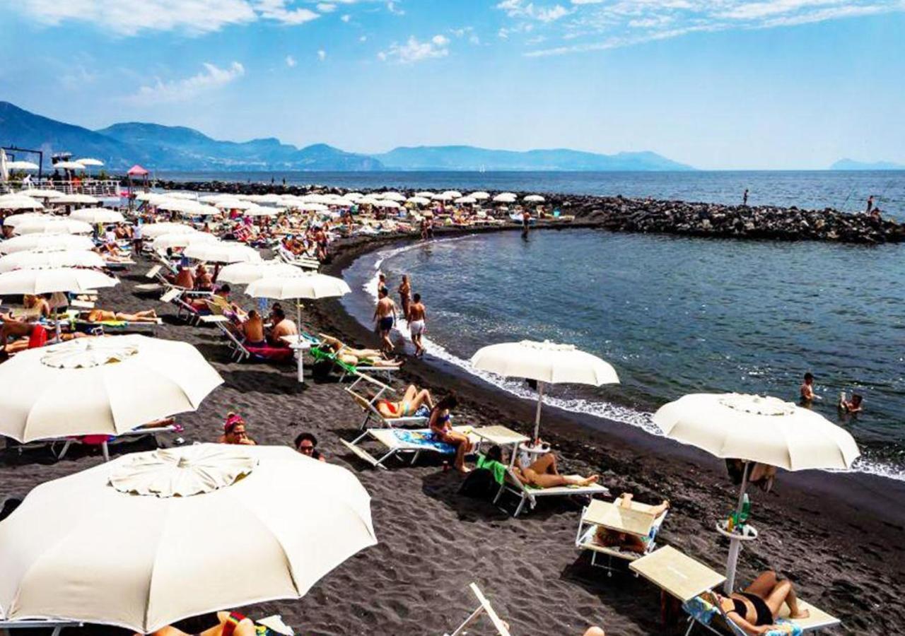 Villa Poppea - Tra Napoli, Pompei E Sorrento Torre Annunziata Eksteriør bilde